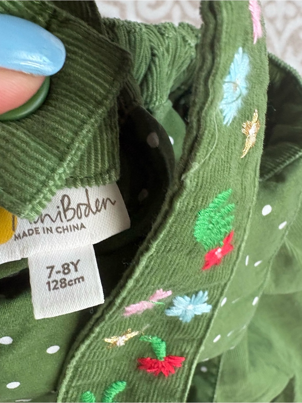 Mini Boden Olive Green Embroidered Pinafore with Multicolor Flowers - Picture 3 of 3